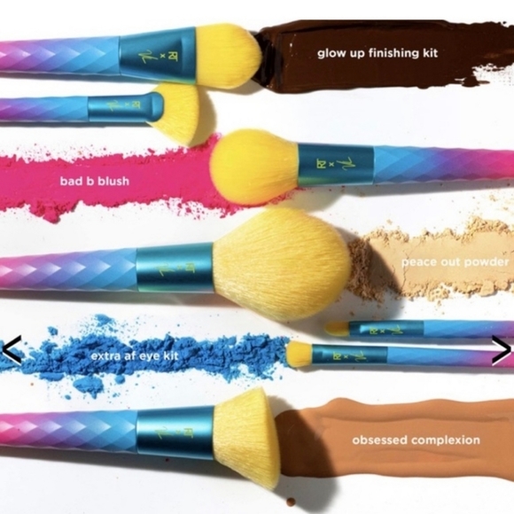 Real Techniques 4 brush Limited Edition set Electric Love Rainbow - Picture 2 of 4